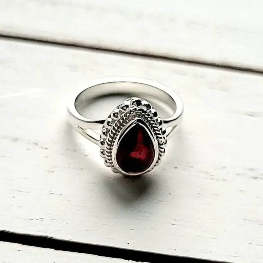 Red Garnet Cabochon Ring 925 Sterling Silver | Elegant Gemstone Jewelry